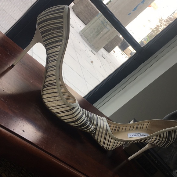 !!!!SOLD!!! Jimmy Choo Heels sz 40.5 - Picture 6 of 8
